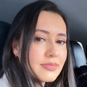 Meet your Posher, Ana